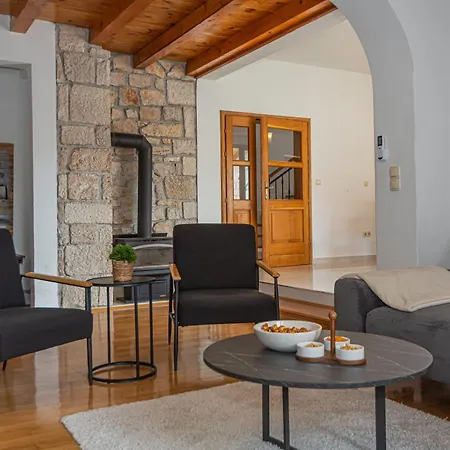 بيت للعطل V4 *