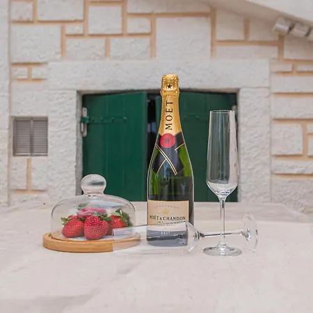 بيت للعطل V4